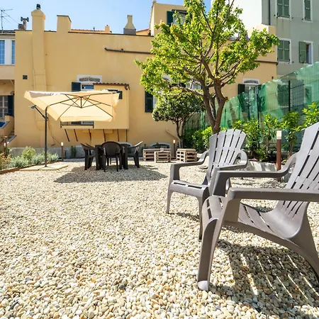 Santo's - Seaside And Bikeway In Riviera & Sanremo 아파트 산토스테파노알마레