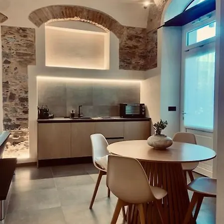 Santo's - Seaside And Bikeway In Riviera & Sanremo Apartment *