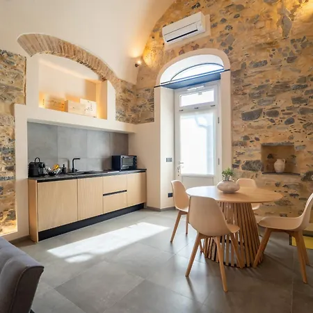 Santo's - Seaside And Bikeway In Riviera & Sanremo Appartamento