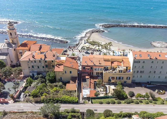 Apartamento Santo's - Seaside And Bikeway In Riviera & Sanremo *
