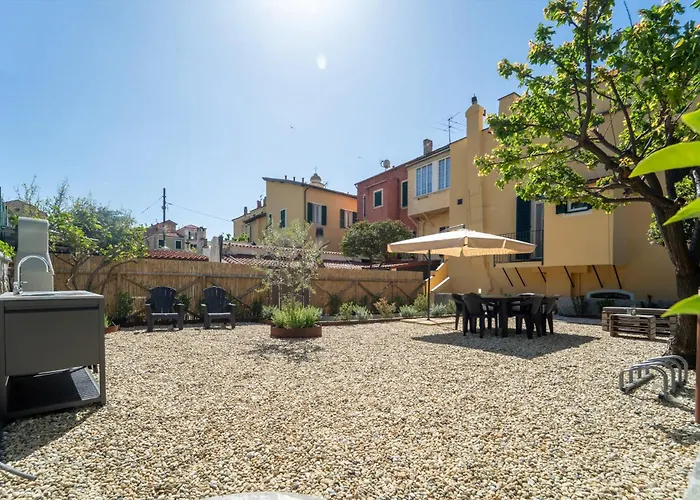 Apartamento Santo's - Seaside And Bikeway In Riviera & Sanremo Santo Stefano al Mare