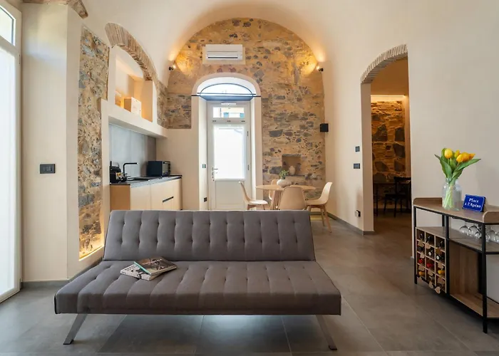 Santo's - Seaside And Bikeway In Riviera & Sanremo *